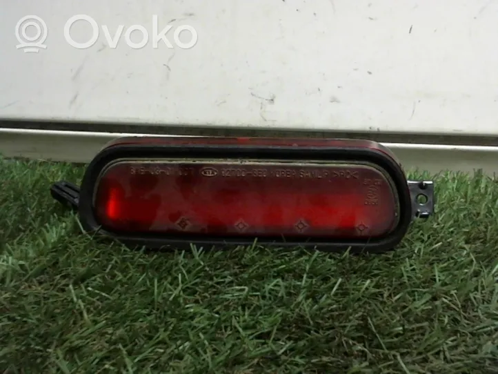 KIA Sorento Trzecie światło stop 927003E000