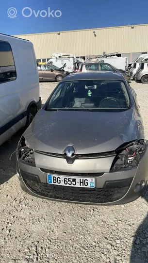 Renault Megane III Klamra przedniego pasa bezpieczeństwa 878162915R