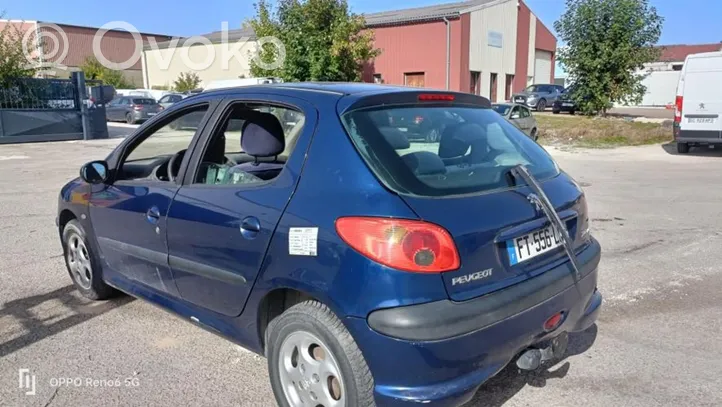 Peugeot 206 Otros repuestos del compartimento del motor 