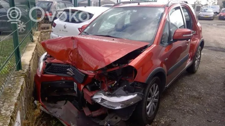 Suzuki SX4 Takalasinpyyhkimen sulan varsi 3882163J00