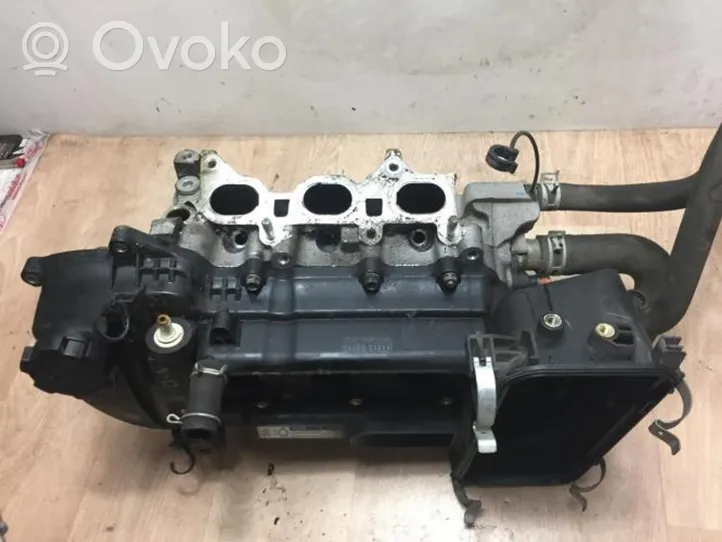 Toyota Aygo AB10 Engine head 111010Q010