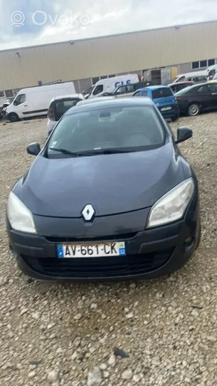 Renault Megane III Uchwyt / Mocowanie lampy przedniej 6251206DD