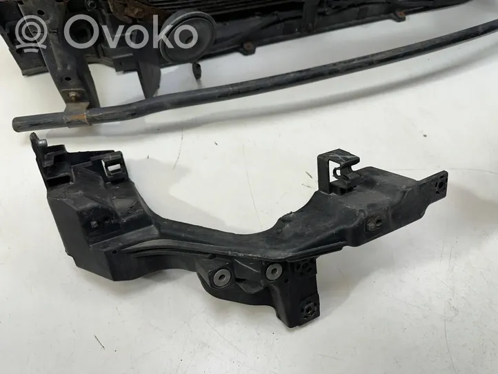 Hyundai i30 Radiator support slam panel 