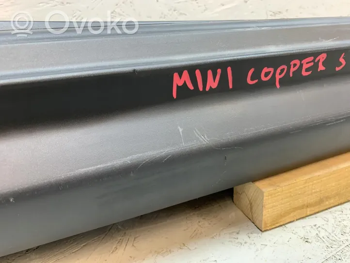 Mini One - Cooper Coupe R56 Etukynnys (korin osa) 