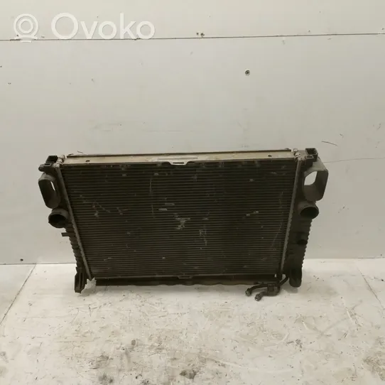 Mercedes-Benz E W211 Radiateur de refroidissement 