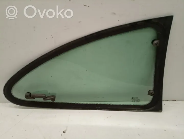 Renault Megane I Rear door window glass 