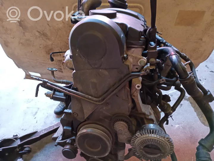 Volkswagen PASSAT B5 Motor 