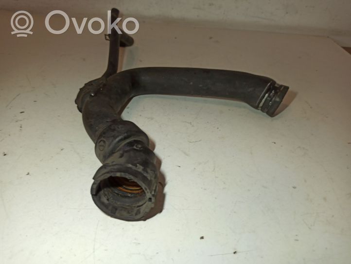 Audi A4 S4 B5 8D Coolant pipe/hose 