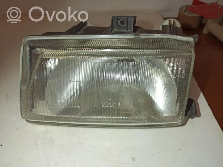 Seat Cordoba (6K) Lampa przednia 