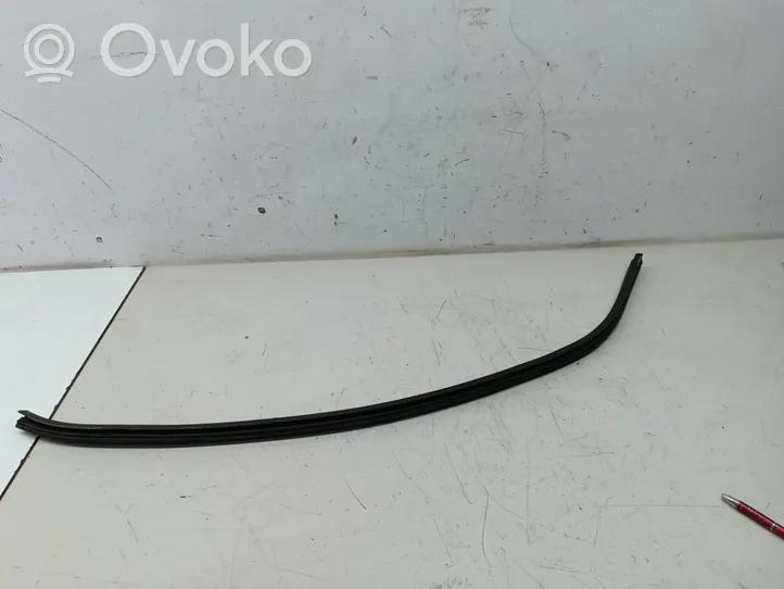 Fiat Grande Punto Wiper trim 