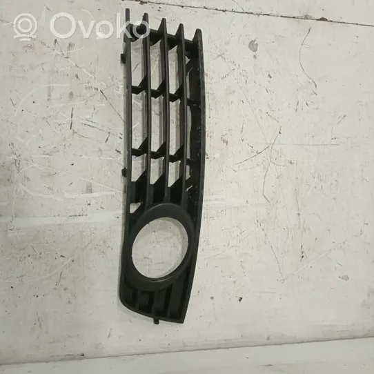 Audi A4 S4 B6 8E 8H Grille de calandre avant 