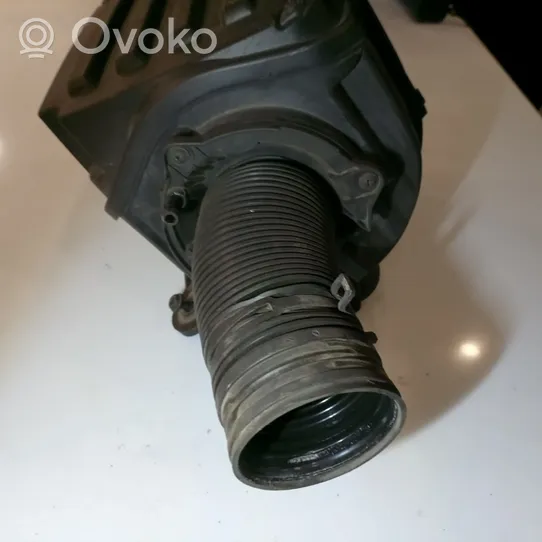Volkswagen PASSAT B6 Scatola del filtro dell’aria 