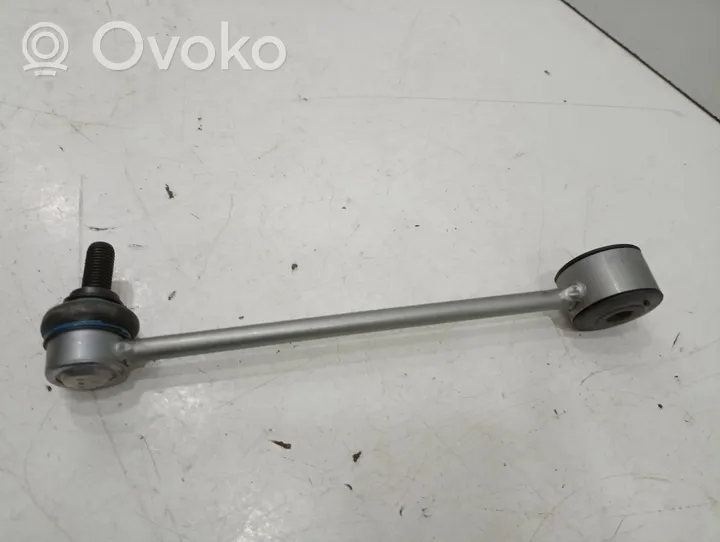 Volkswagen Caddy Stabilizator przedni / drążek 