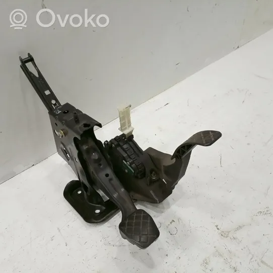 Volkswagen Golf IV Pedal assembly 