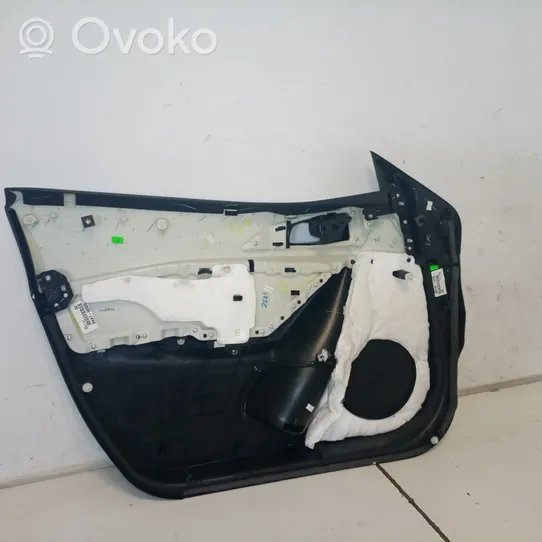 Mazda 3 III Etuoven verhoilu 