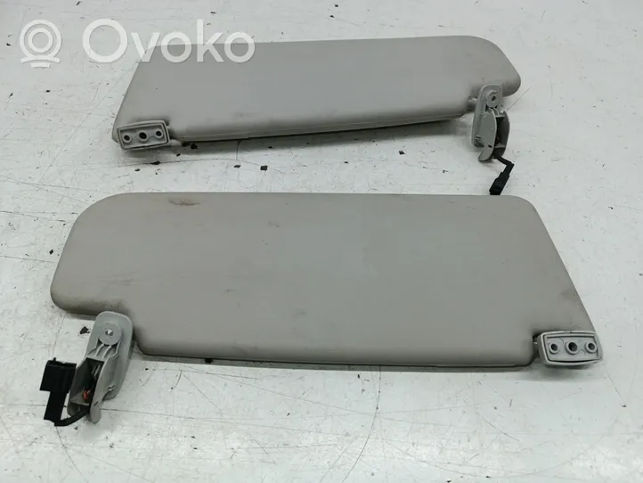 Volkswagen PASSAT B5.5 Clip/gancio/supporto per aletta parasole 