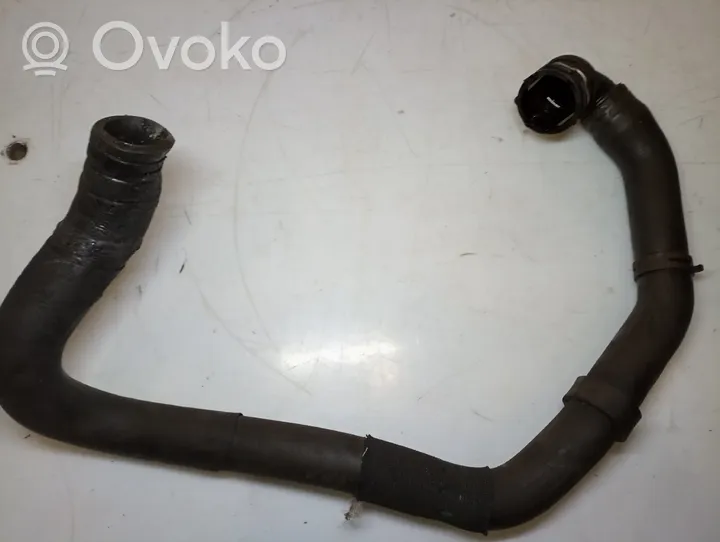 Audi A3 S3 8P Durite de refroidissement tube 