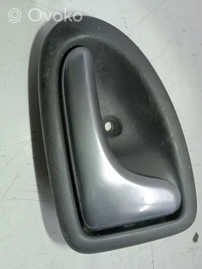 Renault Clio II Rear door lock 