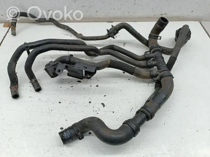 Renault Scenic II -  Grand scenic II Coolant pipe/hose 