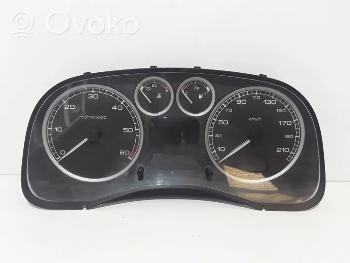 Peugeot 307 Compteur de vitesse tableau de bord 