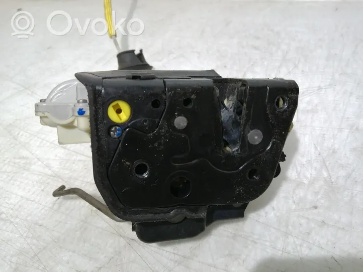 Audi A4 S4 B7 8E 8H Rear door lock 