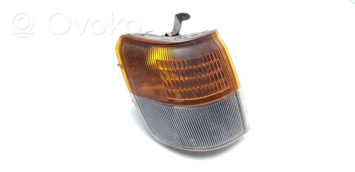 Mitsubishi Pajero Front indicator light 21037747