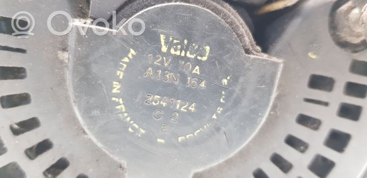 Renault 19 Alternator 2541124