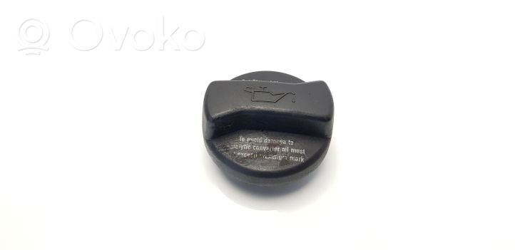 Volkswagen PASSAT B5.5 Oil filler cap 026103485A