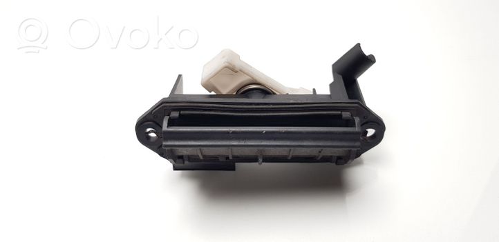 Toyota Corolla E120 E130 Uchwyt / Rączka zewnętrzna otwierania klapy tylnej / bagażnika 