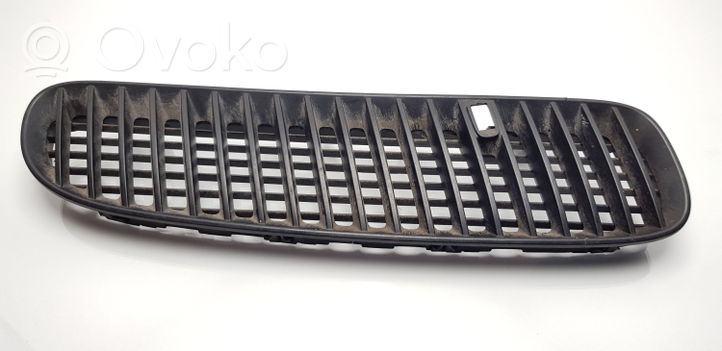 BMW X5 E53 Bonnet/hood grill 51137113728