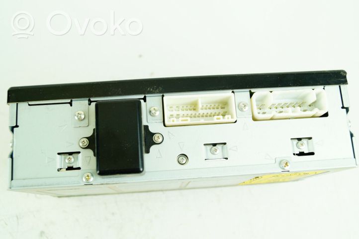 Toyota Land Cruiser (J150) Amplificatore 8628060291