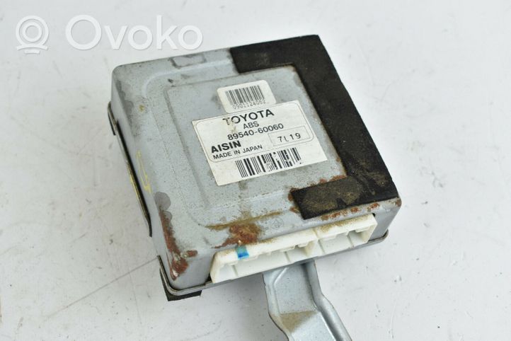 Toyota Land Cruiser (HDJ90) Sterownik / moduł ABS 8954060060