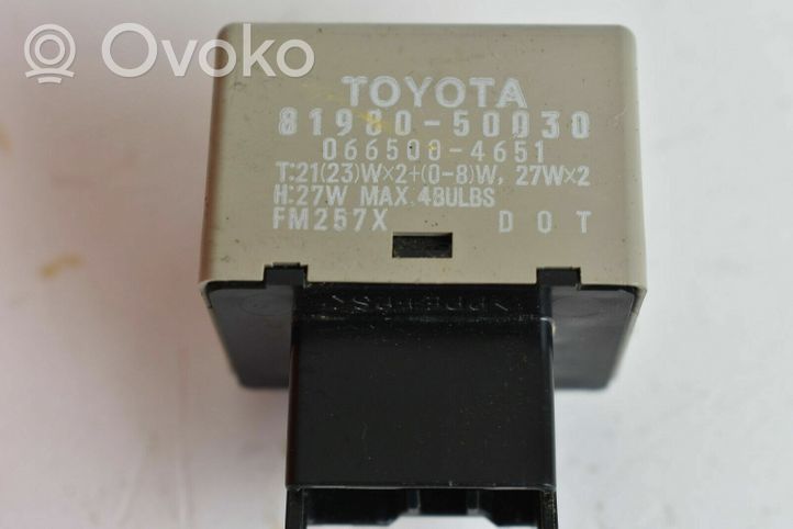 Toyota Land Cruiser (J120) Altri relè 8198050030