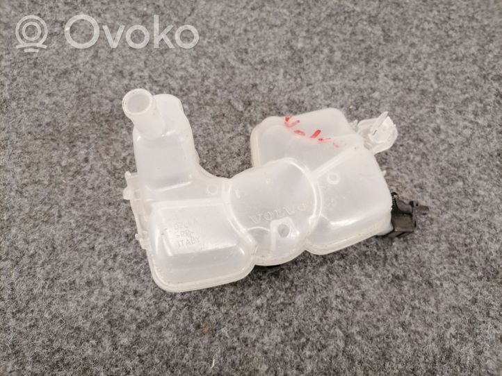 Volvo XC90 Vase d'expansion / réservoir de liquide de refroidissement 