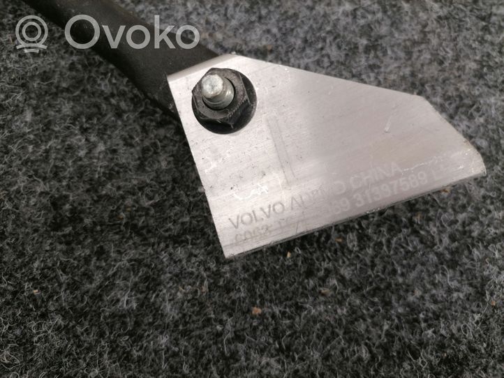 Volvo XC90 Jäähdyttimen kehyksen suojapaneelin kiinnike 31651557