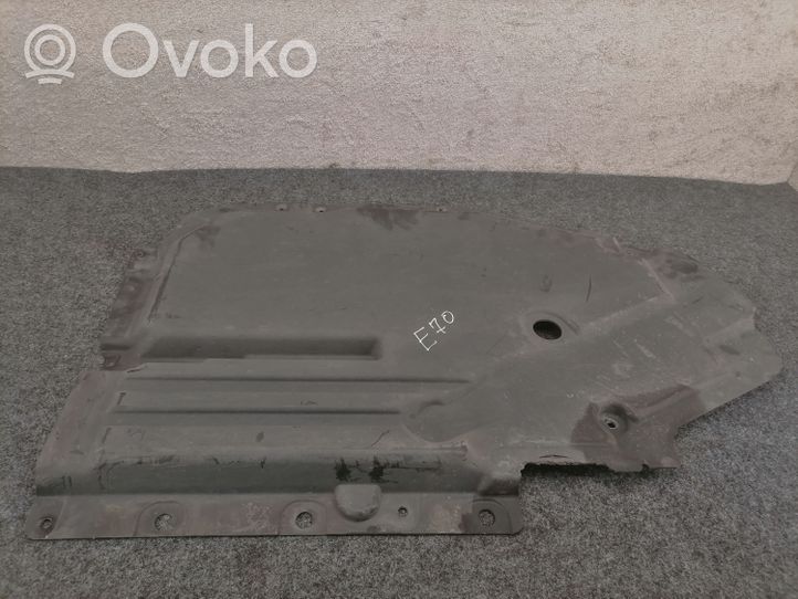 BMW X5 E70 Osłona dolna zbiornika paliwa 7158406