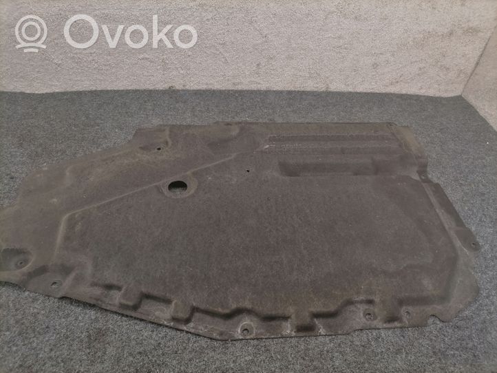 BMW X5 F15 Protezione inferiore del serbatoio del carburante 7325392