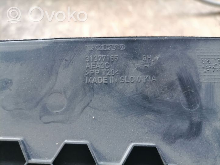 Volvo XC90 Osłona boczna tunelu środkowego 31377165