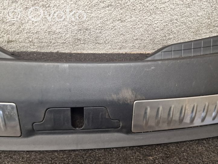 Land Rover Range Rover Velar Rivestimento di protezione sottoporta del bagagliaio/baule J8A2406A64B