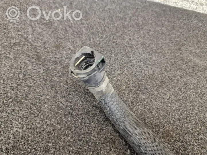 GJ327H255AB Land Rover Evoque I Tuyau de liquide de refroidissement