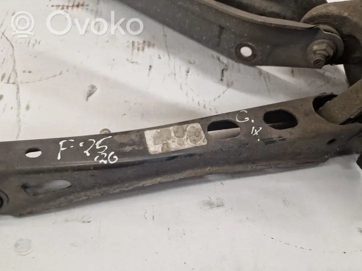 BMW X4 F26 Pivot de moyeu arrière 6786981