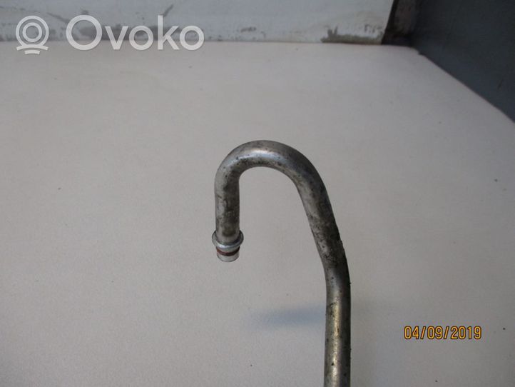 Opel Vivaro Power steering hose/pipe/line 