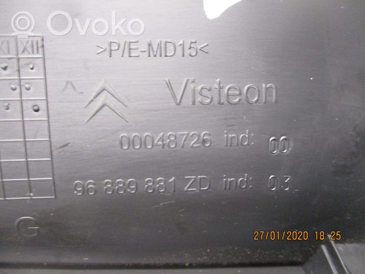 Citroen DS4 Kojelaudan sivupäätyverhoilu 