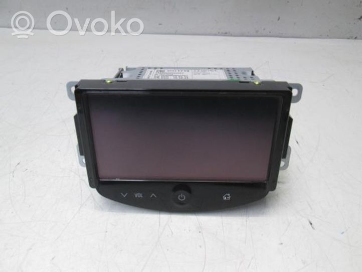 Opel Corsa A Radio/CD/DVD/GPS head unit 555343750