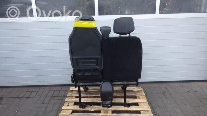 Opel Movano B Fotel tylny 