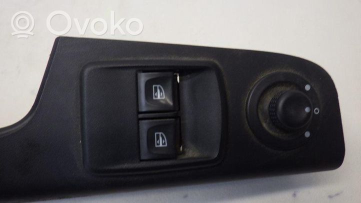 Opel Vivaro Quarter vent window switch 809548183L