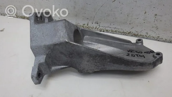 Volvo XC40 Supporto di montaggio scatola del cambio 31370633