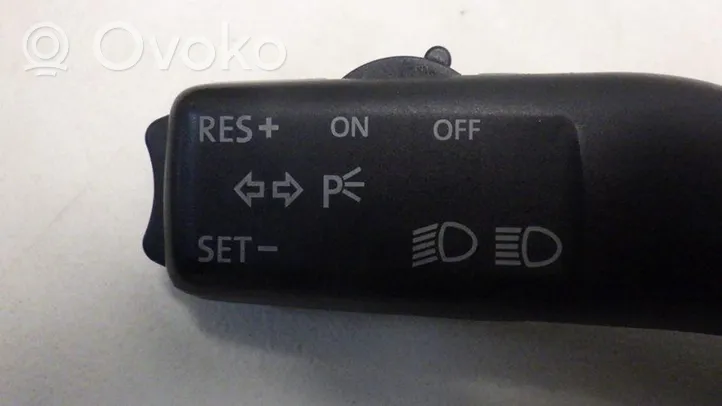 Skoda Octavia Mk2 (1Z) Leva indicatori 1K0953513A