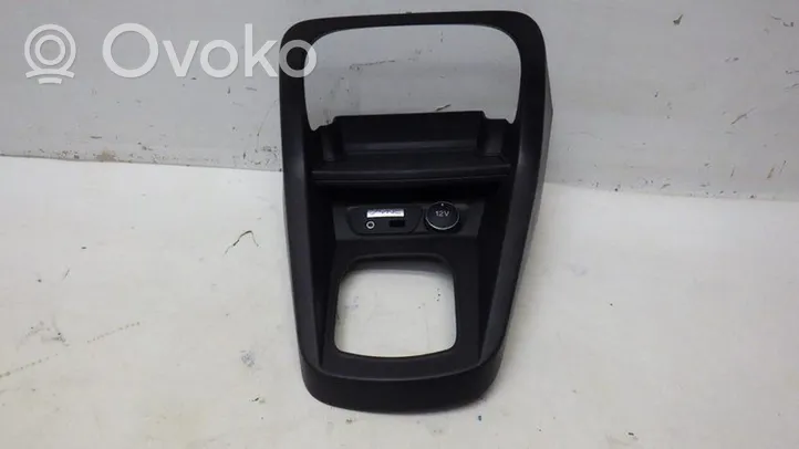 Ford Ka Rivestimento in plastica cornice della leva del cambio 