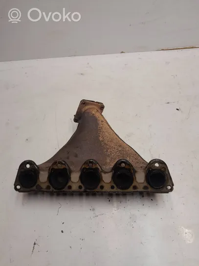 Volkswagen Jetta V Exhaust manifold 